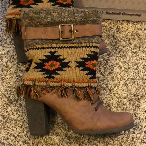 New! Muk Luk Sweater Boots - Picture 3 of 4